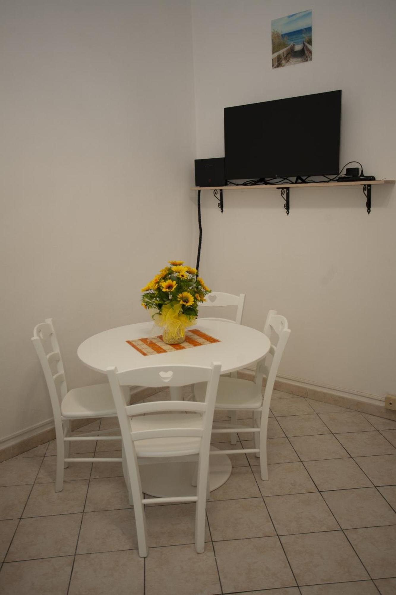 Apartamento Casa Dea Livorno Exterior foto